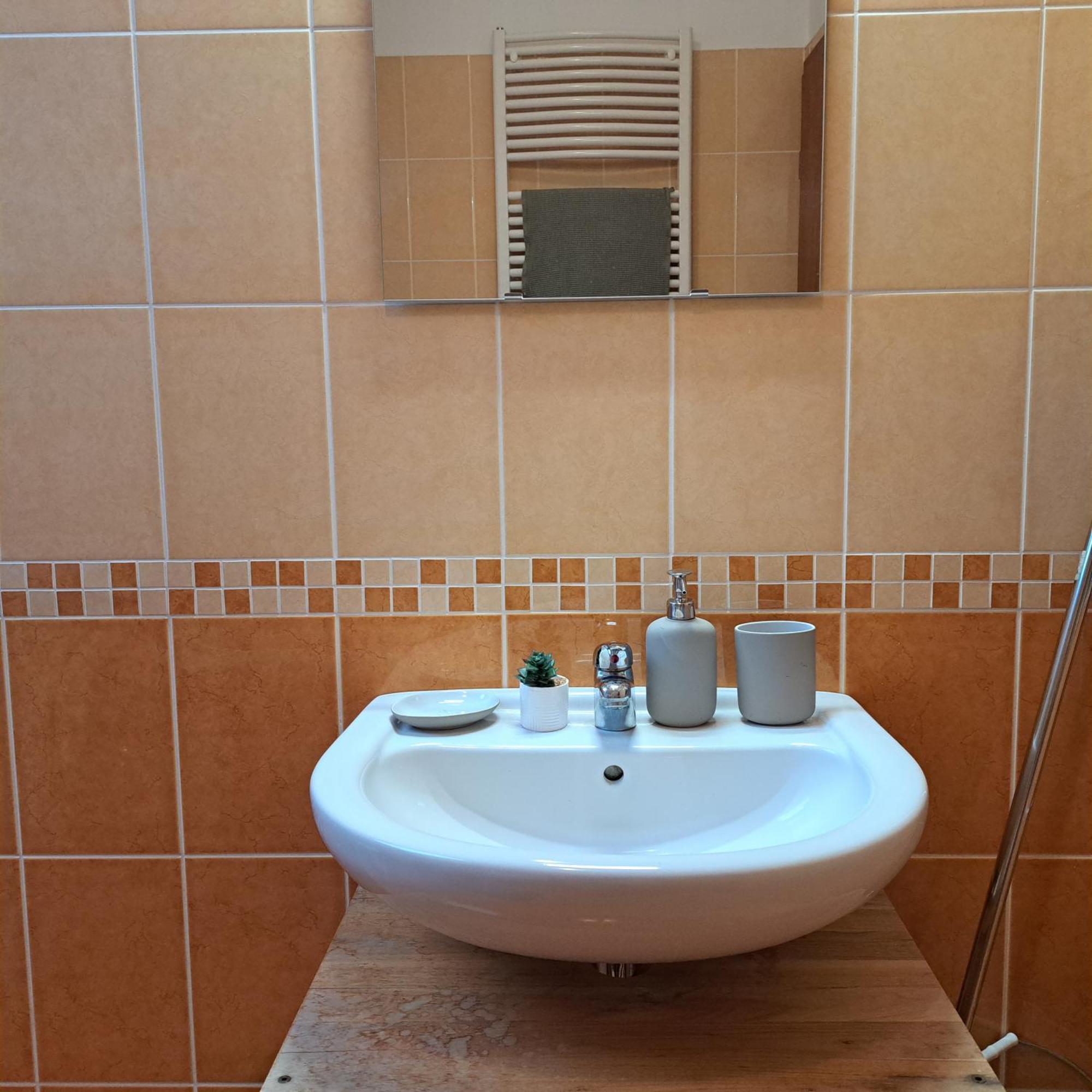 Zoeld Orom Apartman Lakas Göd Kültér fotó